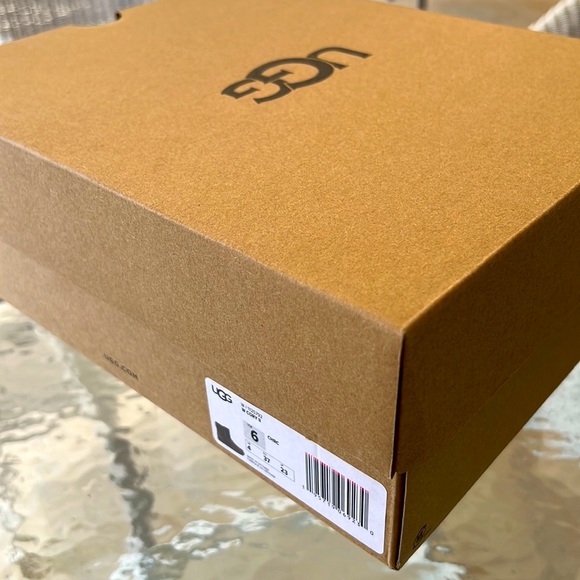 💯Authentic UGG shoe brown box 🎁 - Picture 5 of 7